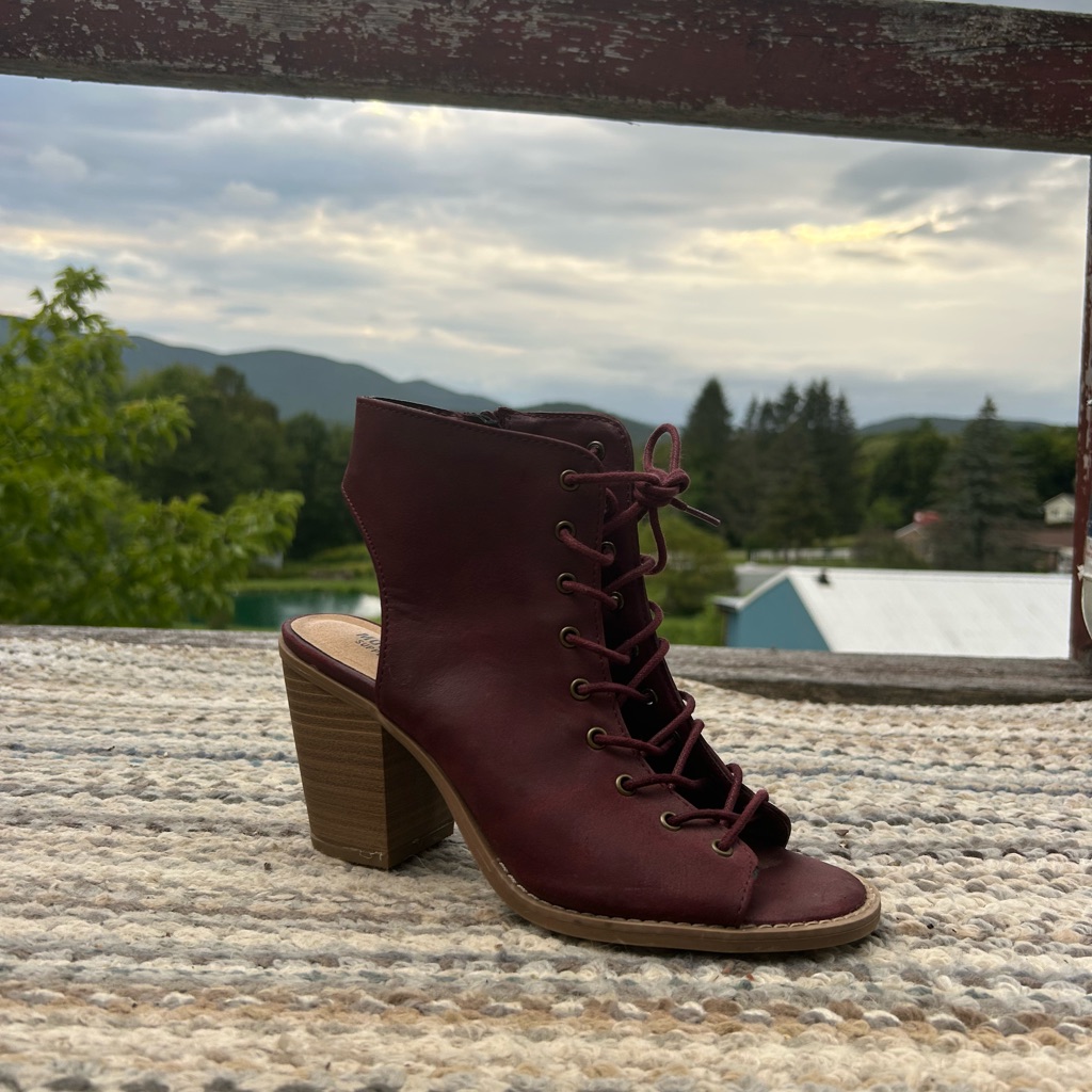Mossimo Supply Co. Maroon Lace-Up Heeled Boots